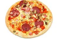 İtalyan usulü pizza