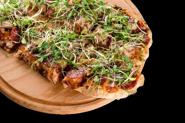 Pinsa salami, peynir ve filizlenmiş sebzeler