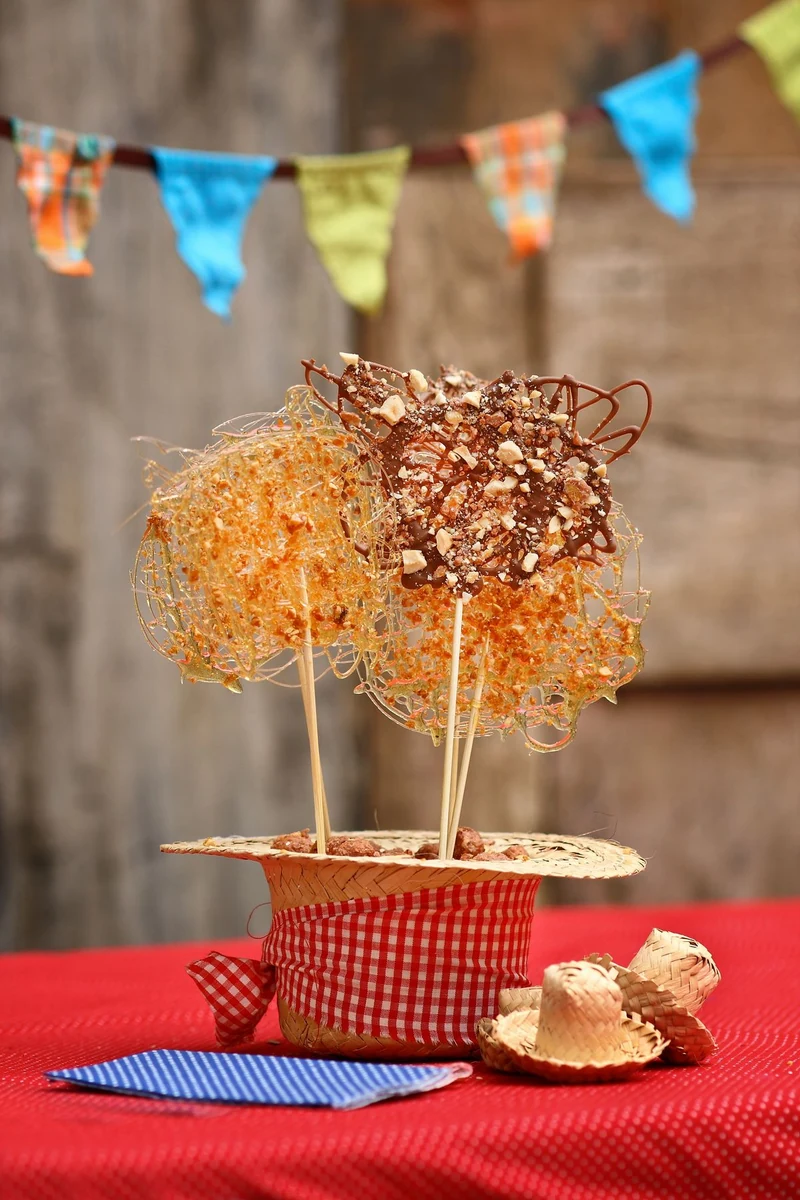 Pralin ve lollipop seçenekleri
