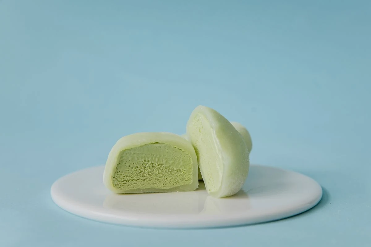 Matcha dondurmalı mochi